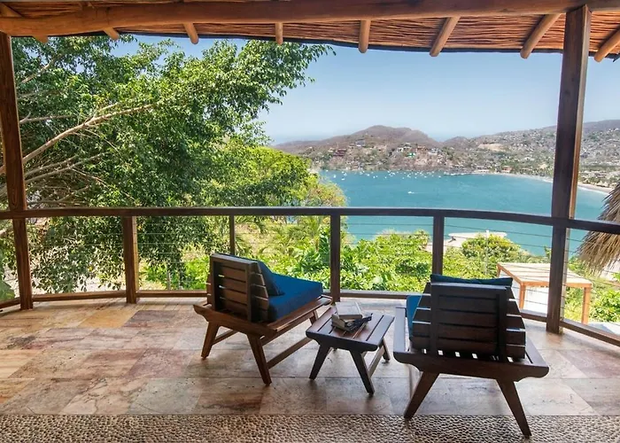 Luxury - Events & Vacations * Zihuatanejo